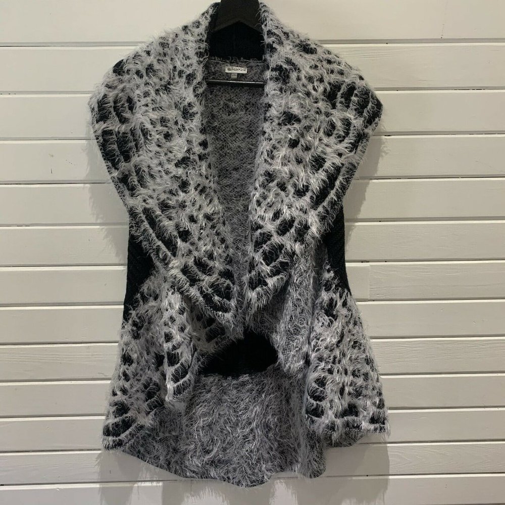 Sioni Chunky Ruffled Bell Sleeve Chunky Knit Duster Vest Open Cardigan size L/XL